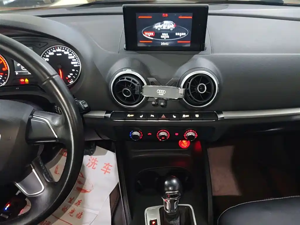 Audi A3 2014 Sportback 35 TFSI Automatic Progressive фото 13