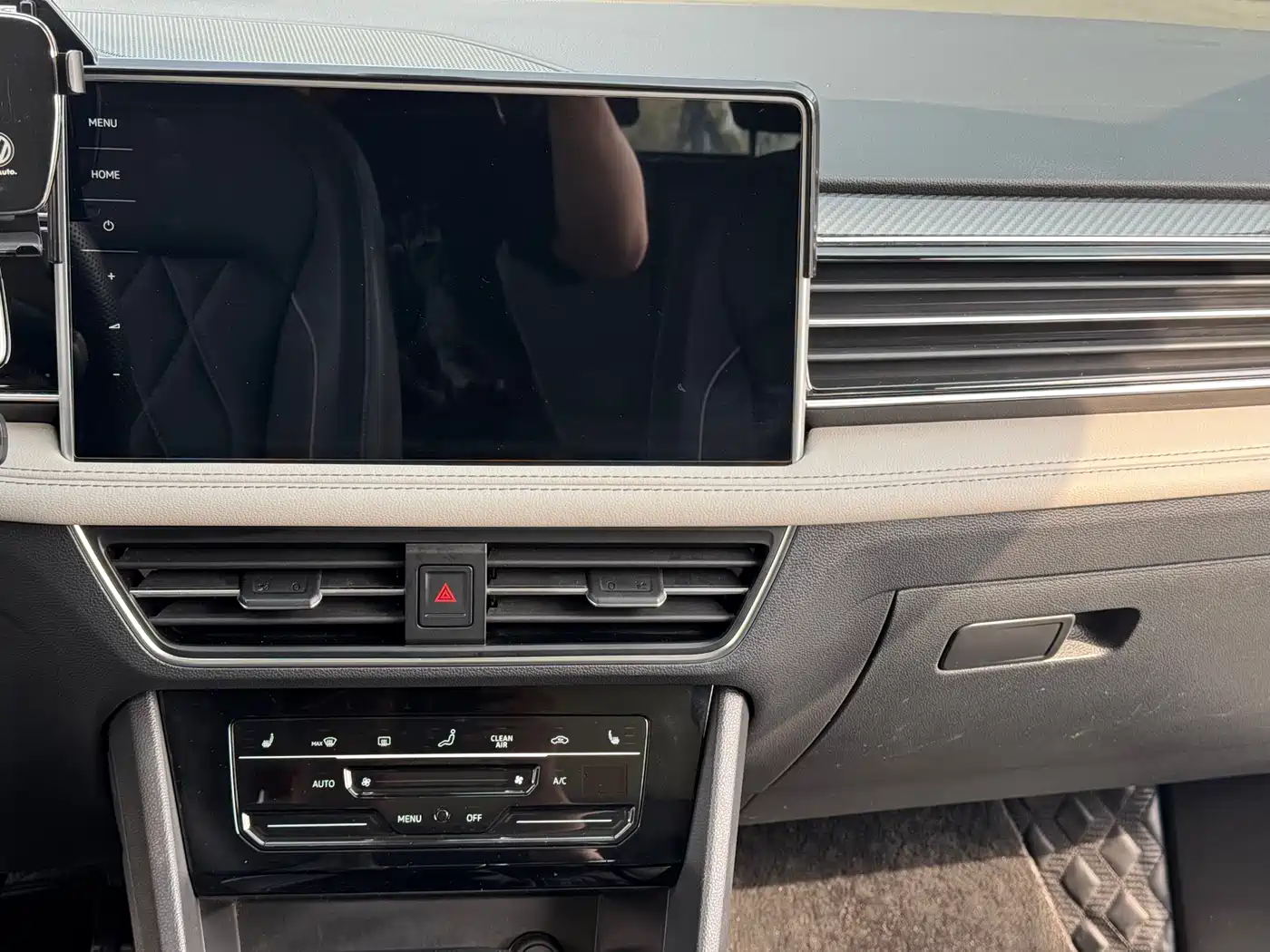 Volkswagen Tiguan L 2022 330TSI Auto 2WD R-Line Premium Edition фото 11