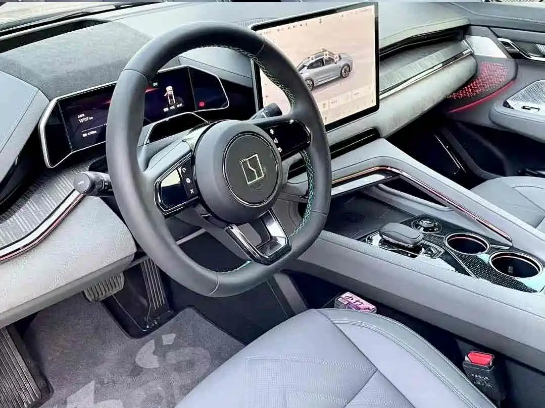 ZEEKR EXTREME KRYPTON 001