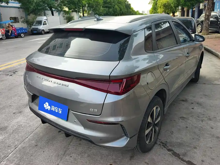 2023 BYD e2