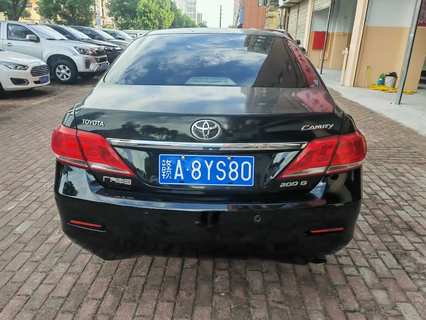 Фото 4 - Toyota Camry