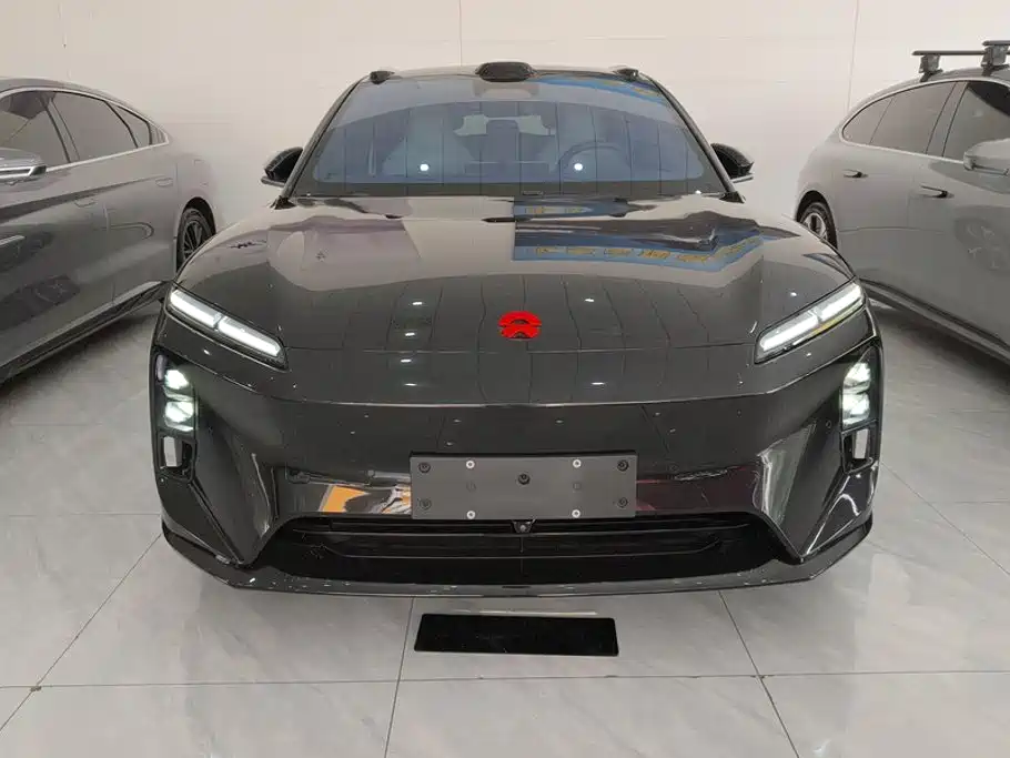 Фото 2 - NIO ET5T