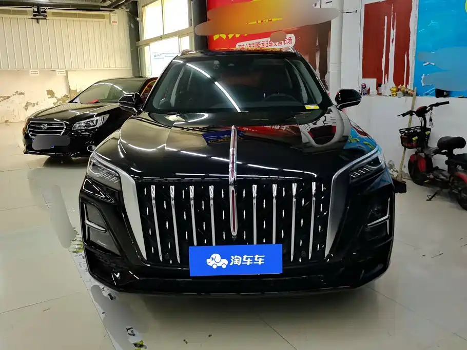 Photo 2 - Hongqi HS5