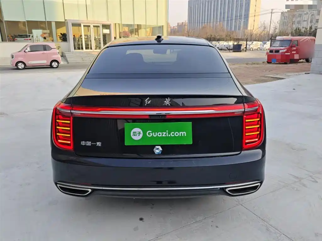 Hongqi H9 2023 Model 2.0T Smart Connect Flagship Edition фото 5