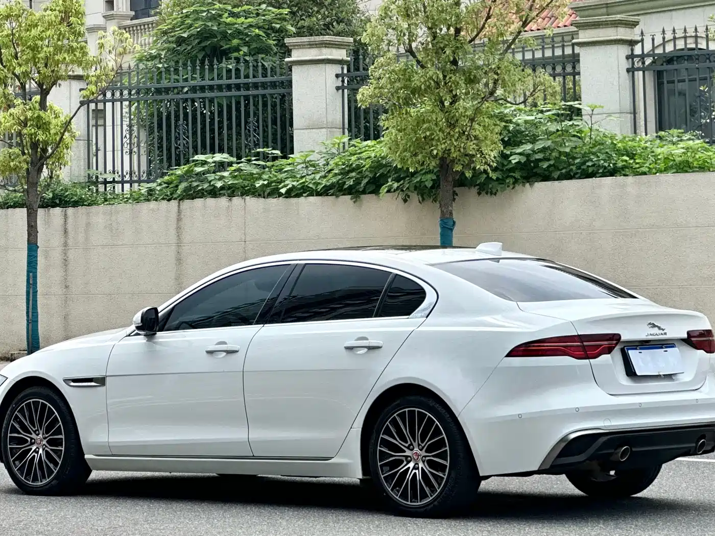 JAGUAR XEL
