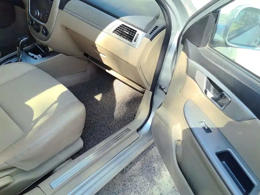 Фото 8 - Buick Excelle