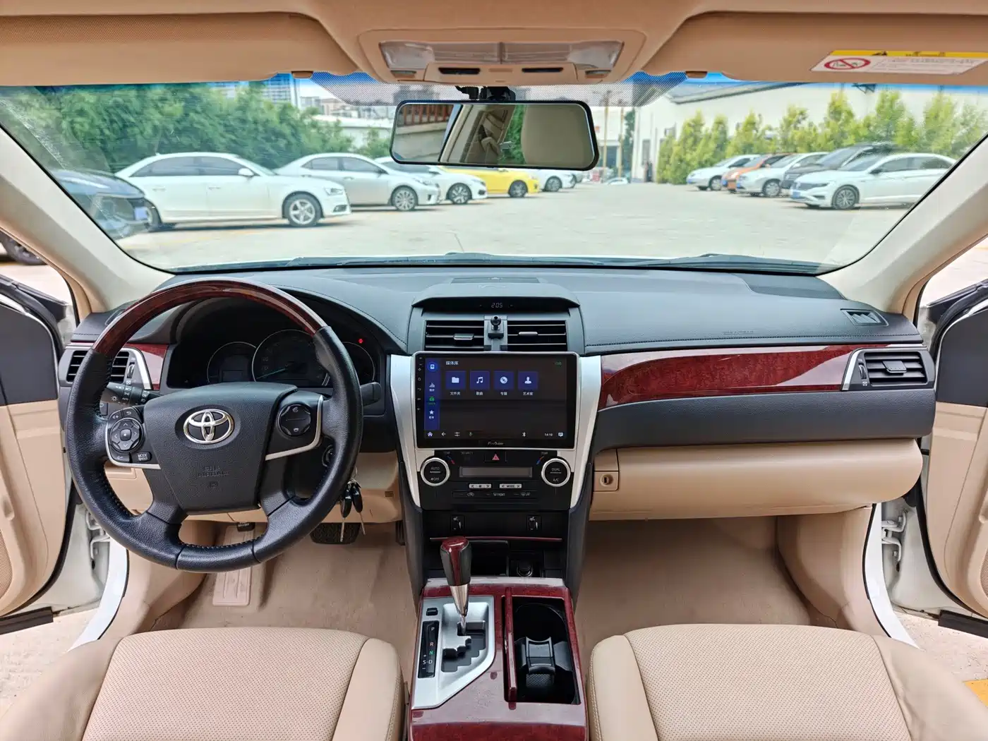 Toyota Camry 2014 2013 2.0G Comfort