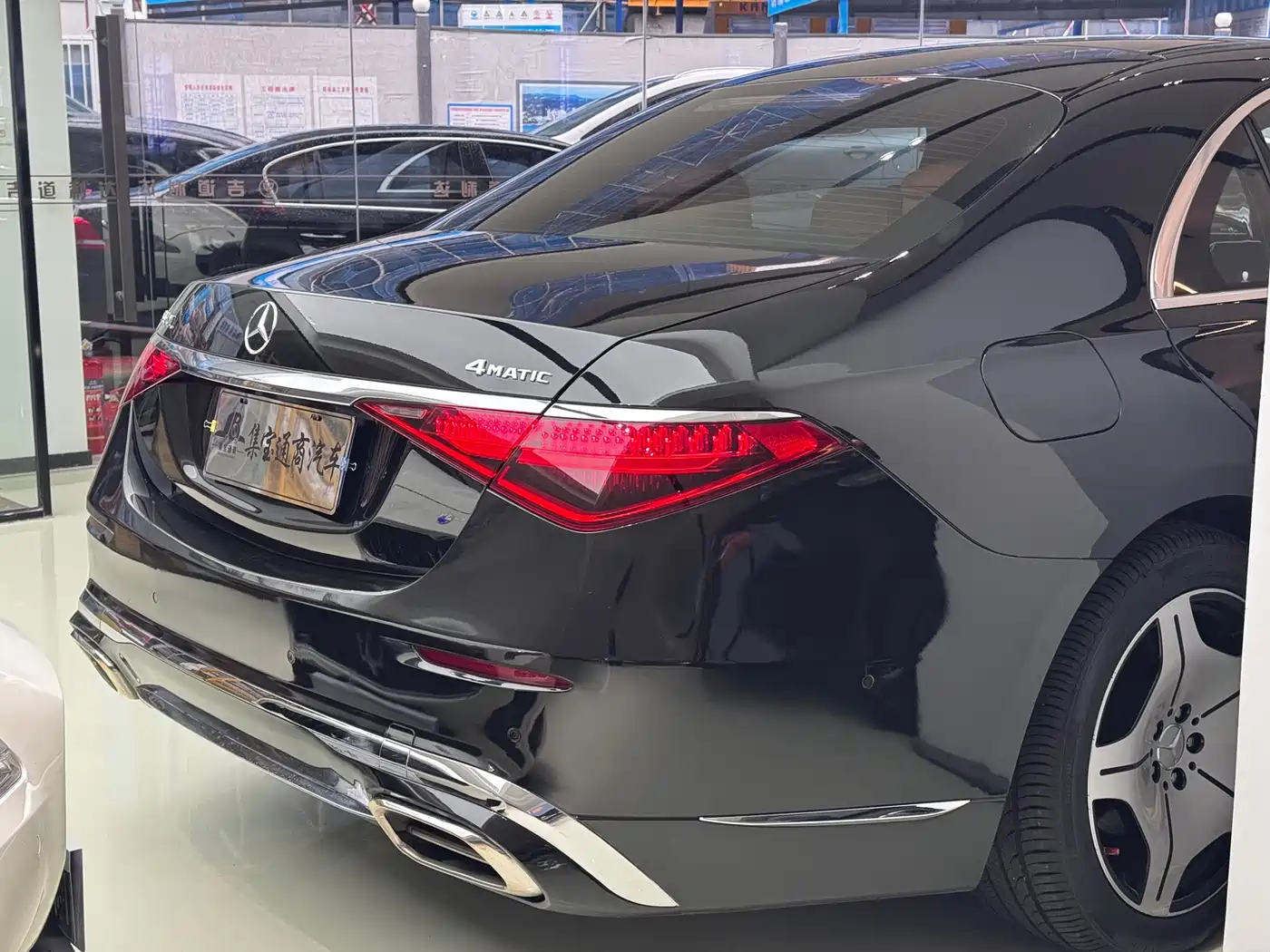 MERCEDES-BENZ S CLASS