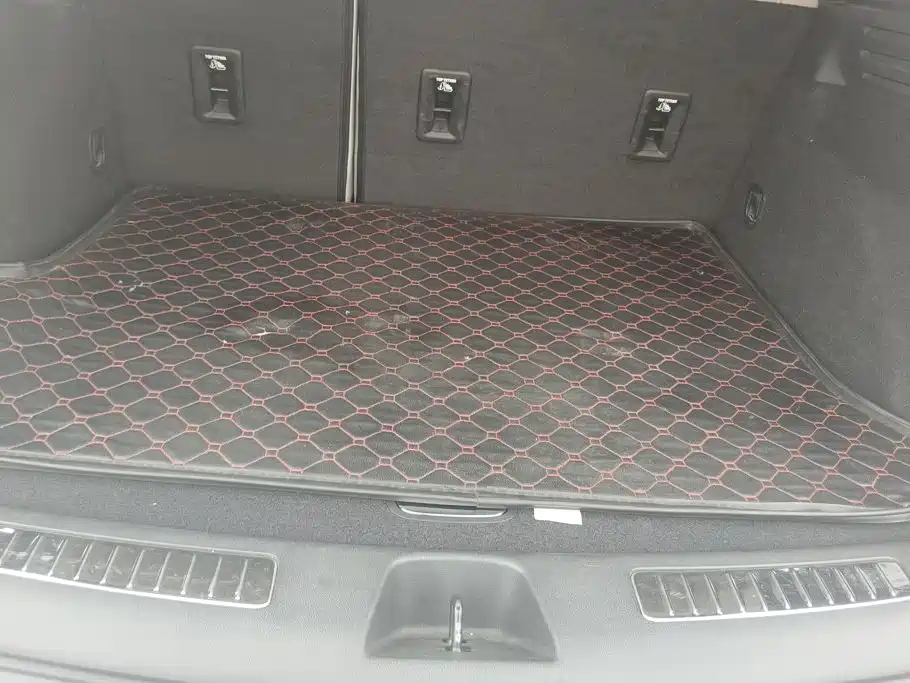 Cadillac XT4 2019 2018 Model 28T 4WD Leading