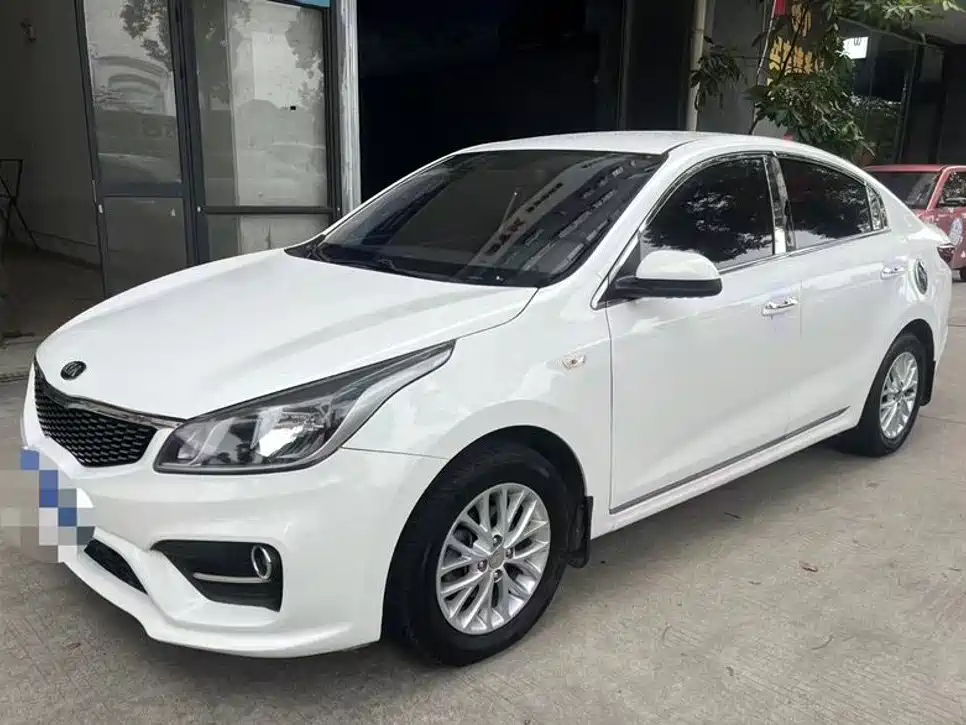 Kia K2 2017 2017 Sedan 1.4L AT GLS