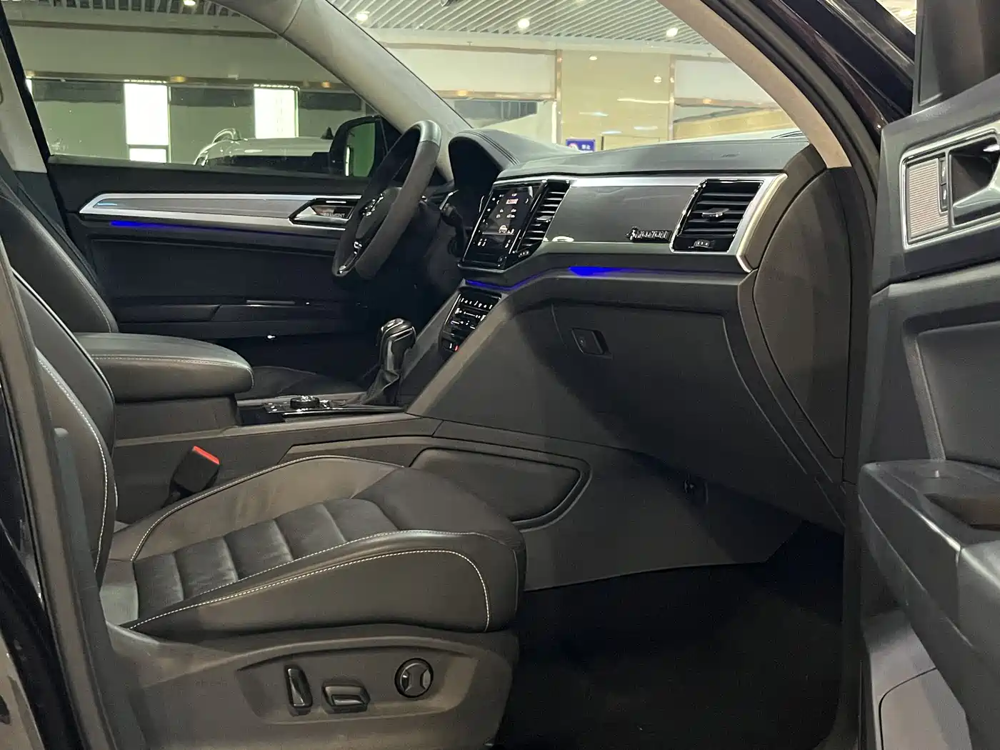 Volkswagen Teramont 2020 Facelift 380TSI 4WD Luxury Edition фото 9