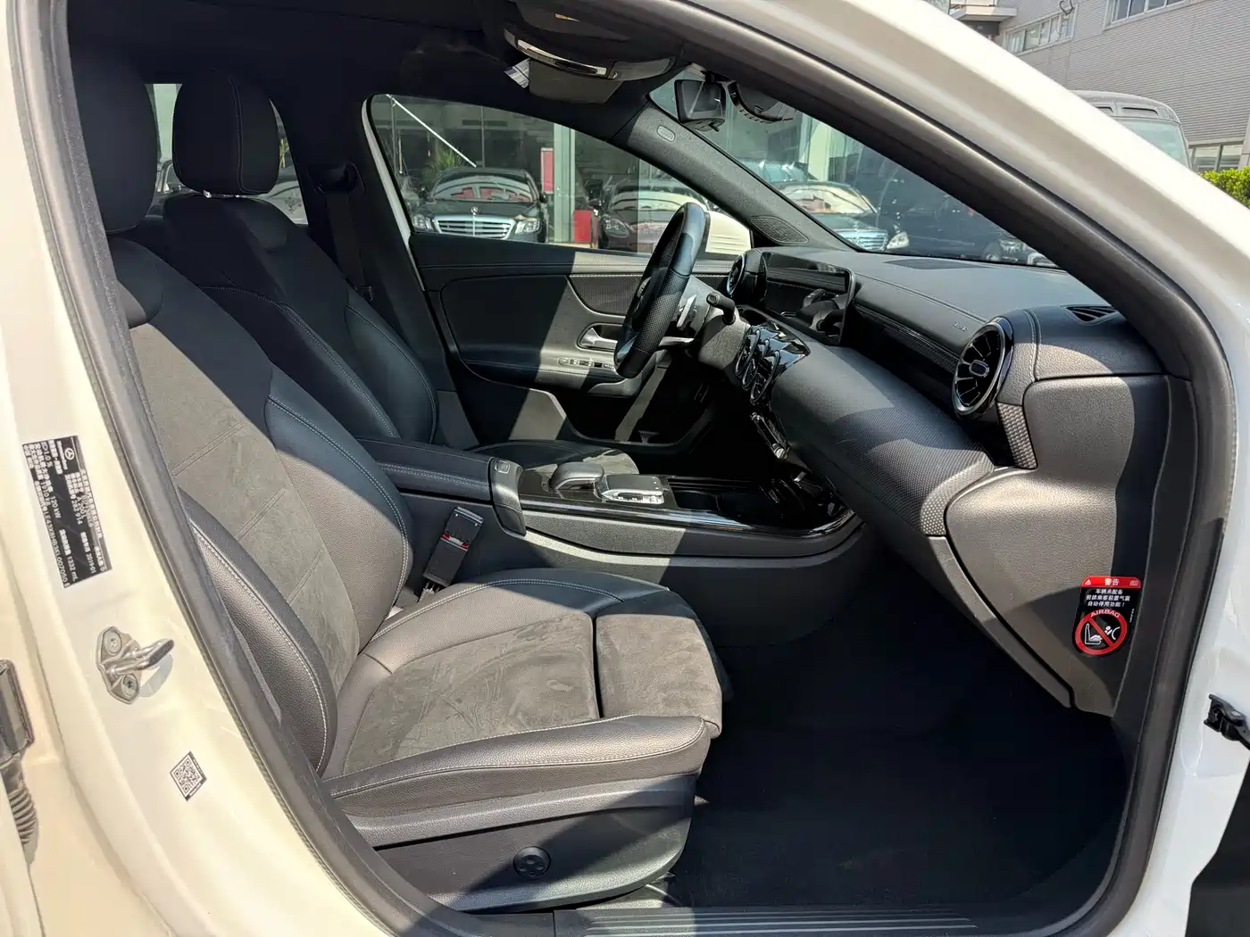Mercedes-Benz A-Class 2019 A 200 L Sport Sedan фото 17