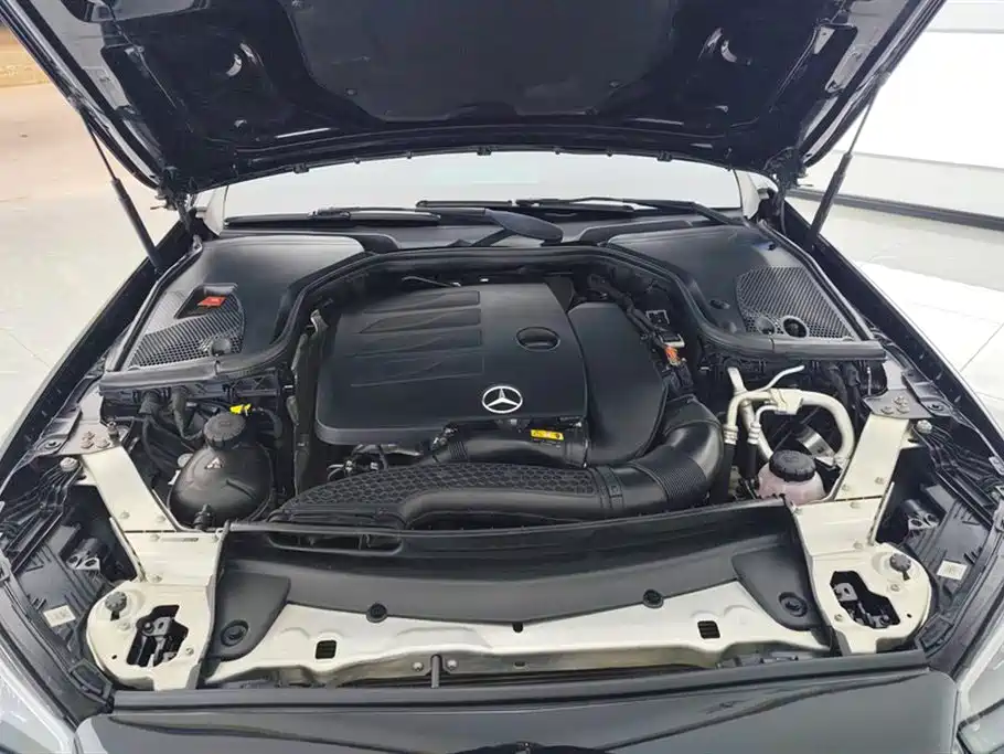 Mercedes-Benz E-Class 2021 E 260 L Sport фото 10