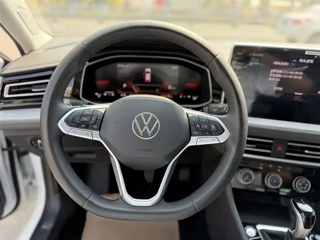 Volkswagen Sagitar 2024 300TSI DSG Surpass Edition фото 4