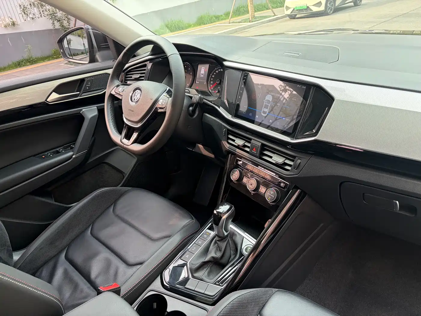 Volkswagen Tayron 2019 330TSI 2WD Luxury China VI фото 15