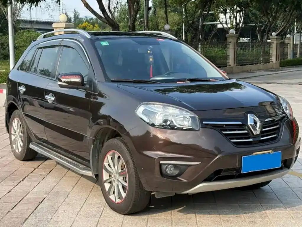Renault Koleos (Import) 2014 2014 2.0L 2WD Fashion Edition