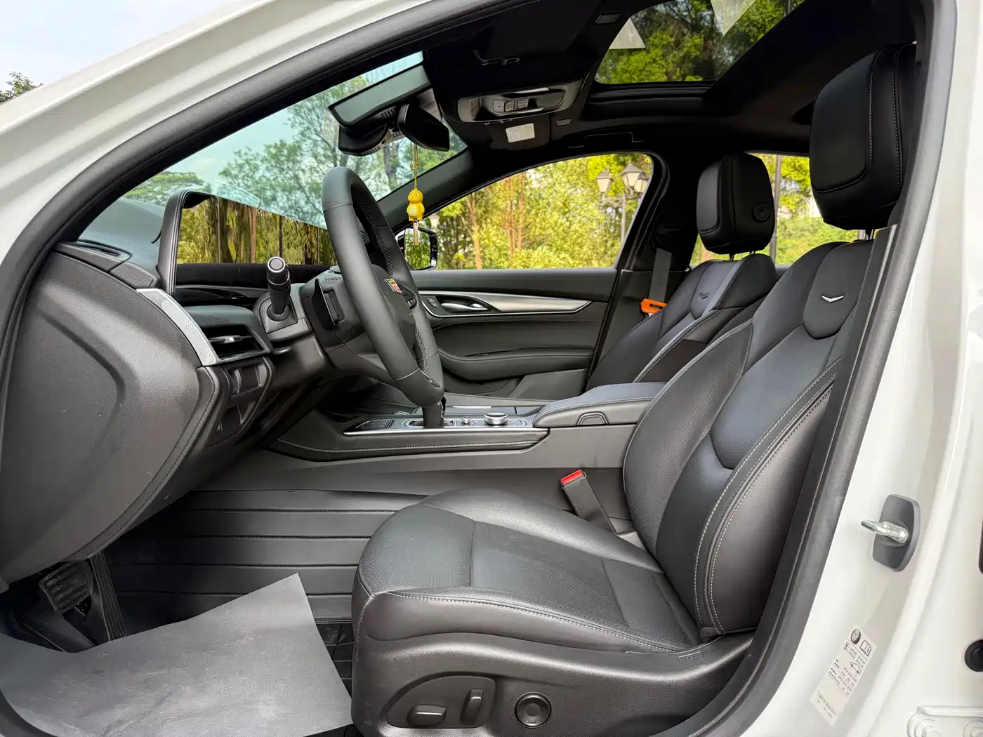 Cadillac CT5 2024 28T Luxury Model Pro фото 8