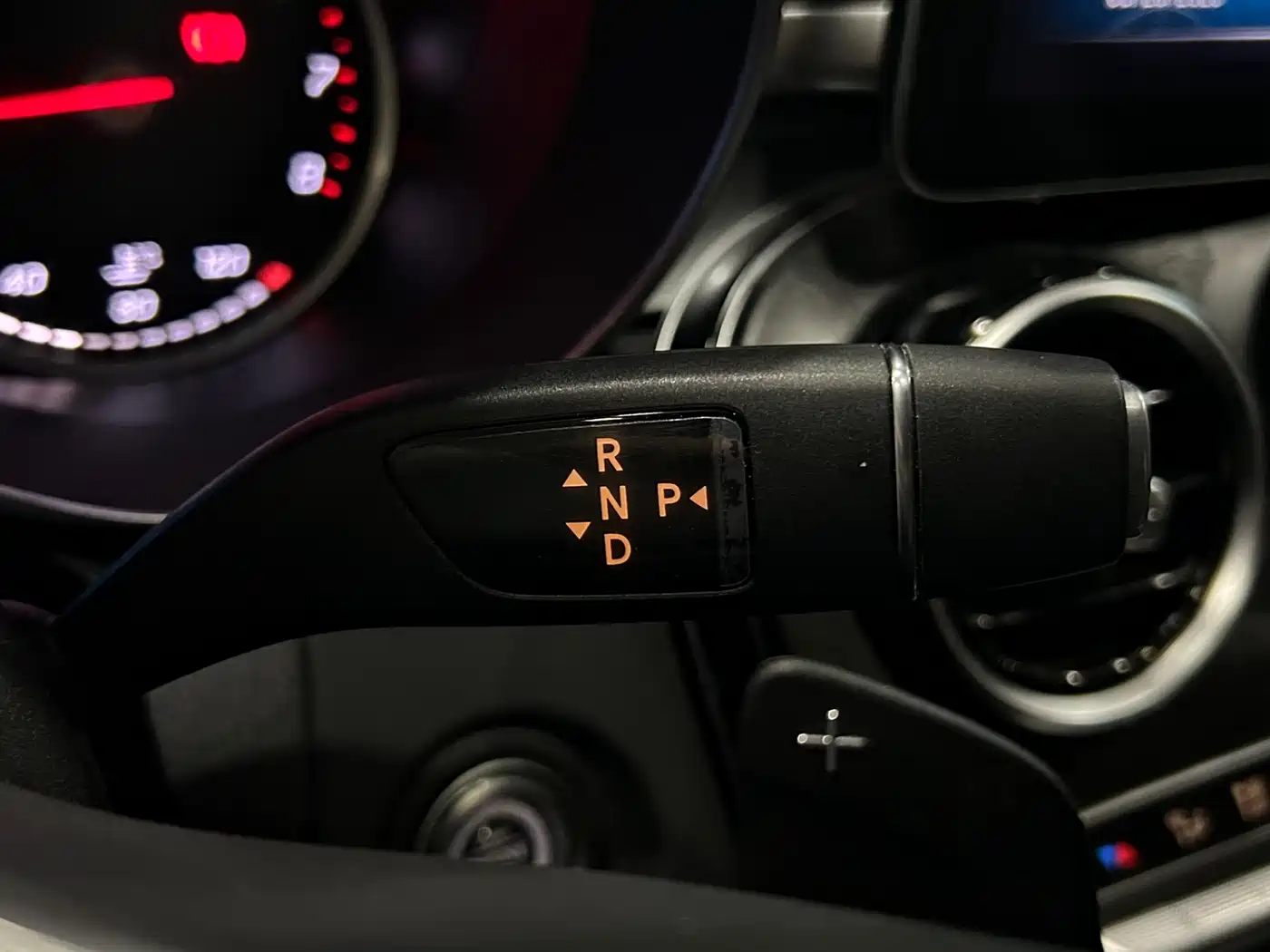 Mercedes-Benz C-Class 2019 C 180 L Fashion Sport Edition фото 17
