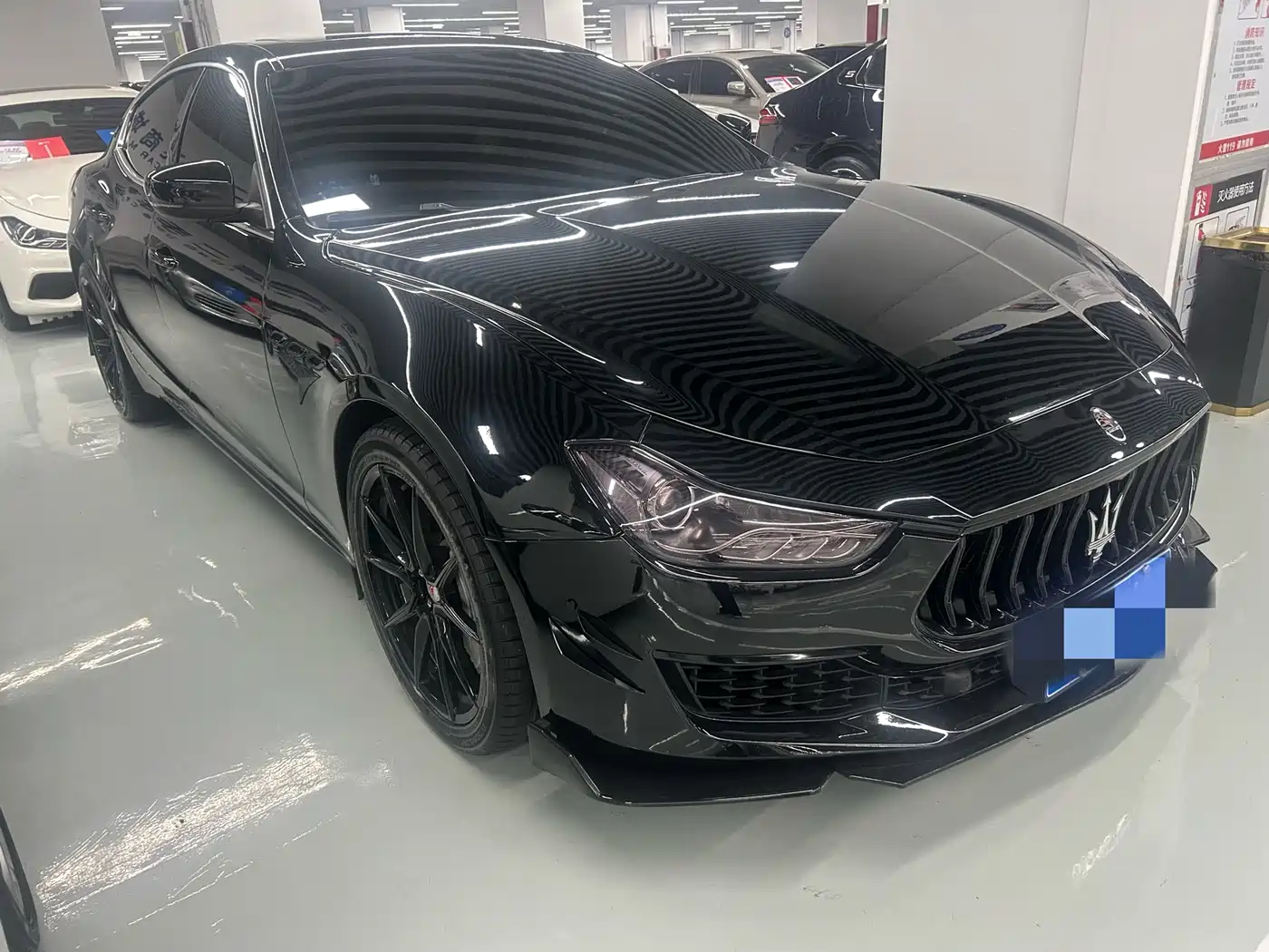 MASERATI GHIBLI