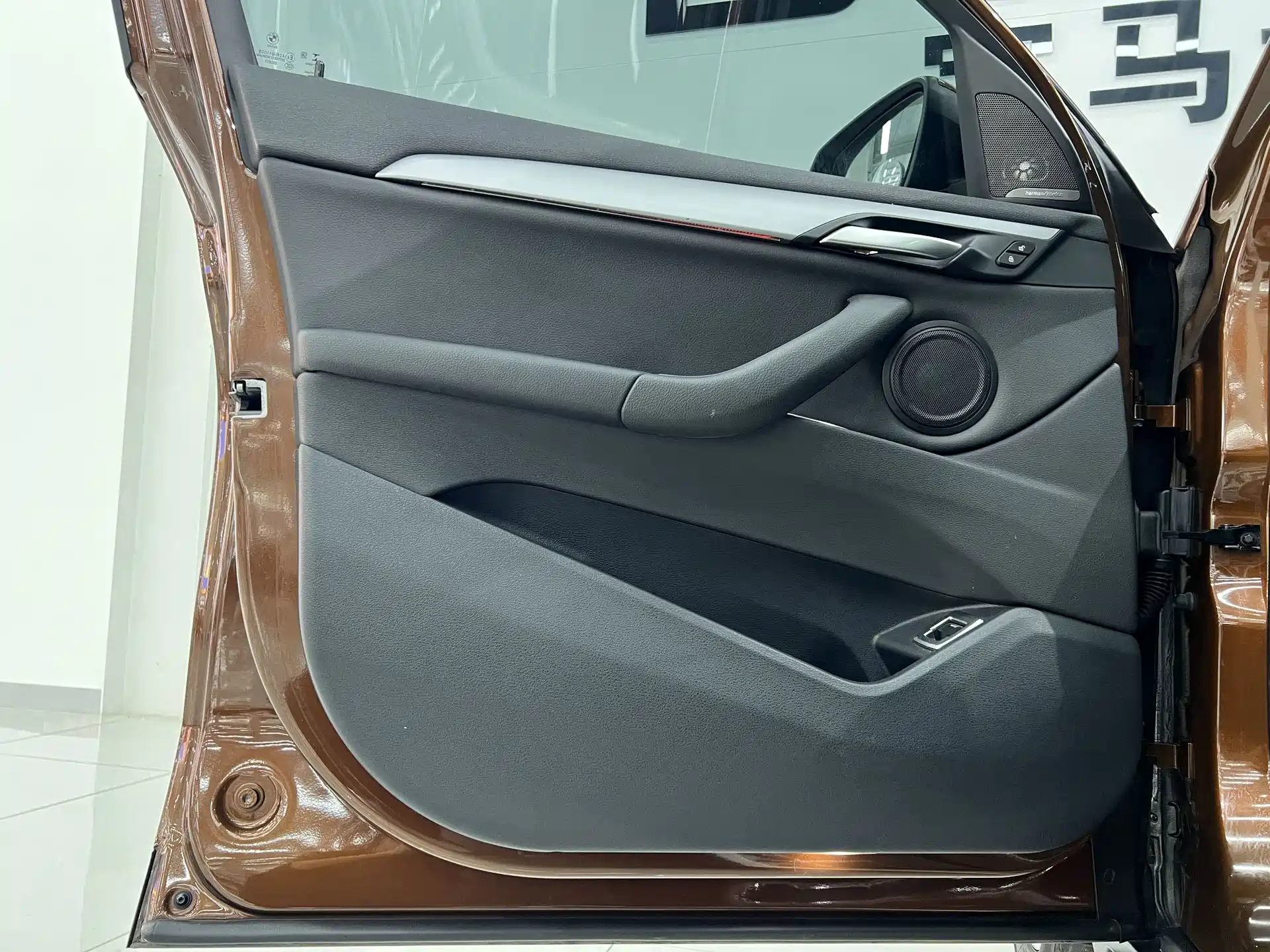 Фото 23 - BMW X1