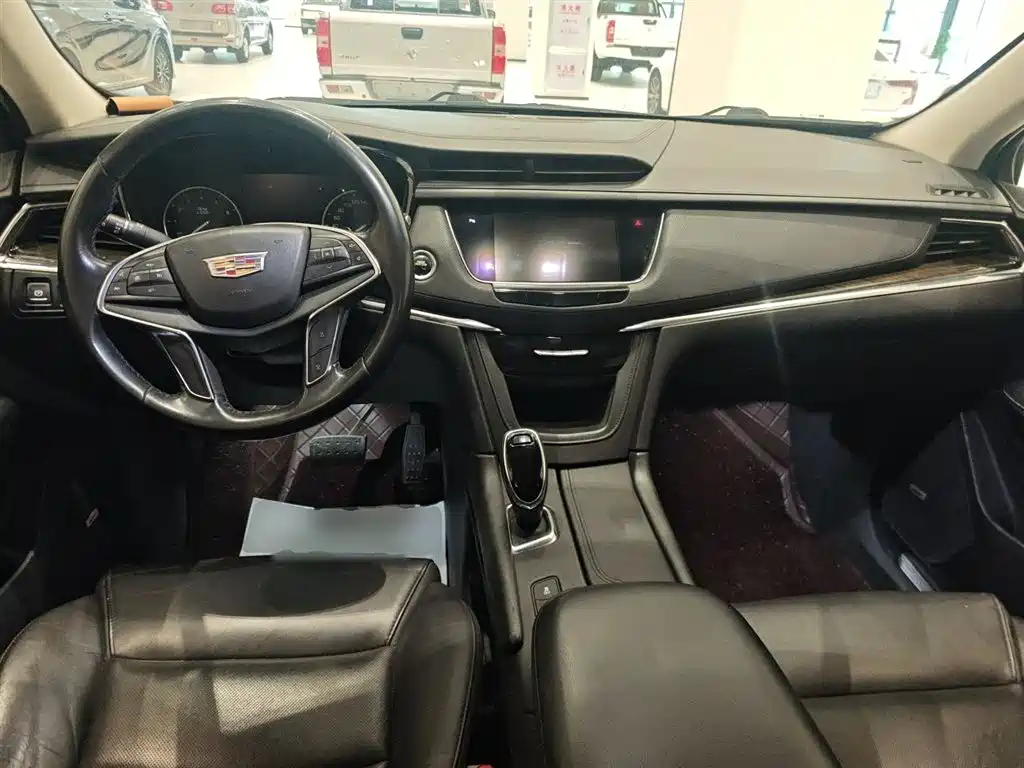 Cadillac XT5 2018 25T Luxury фото 12