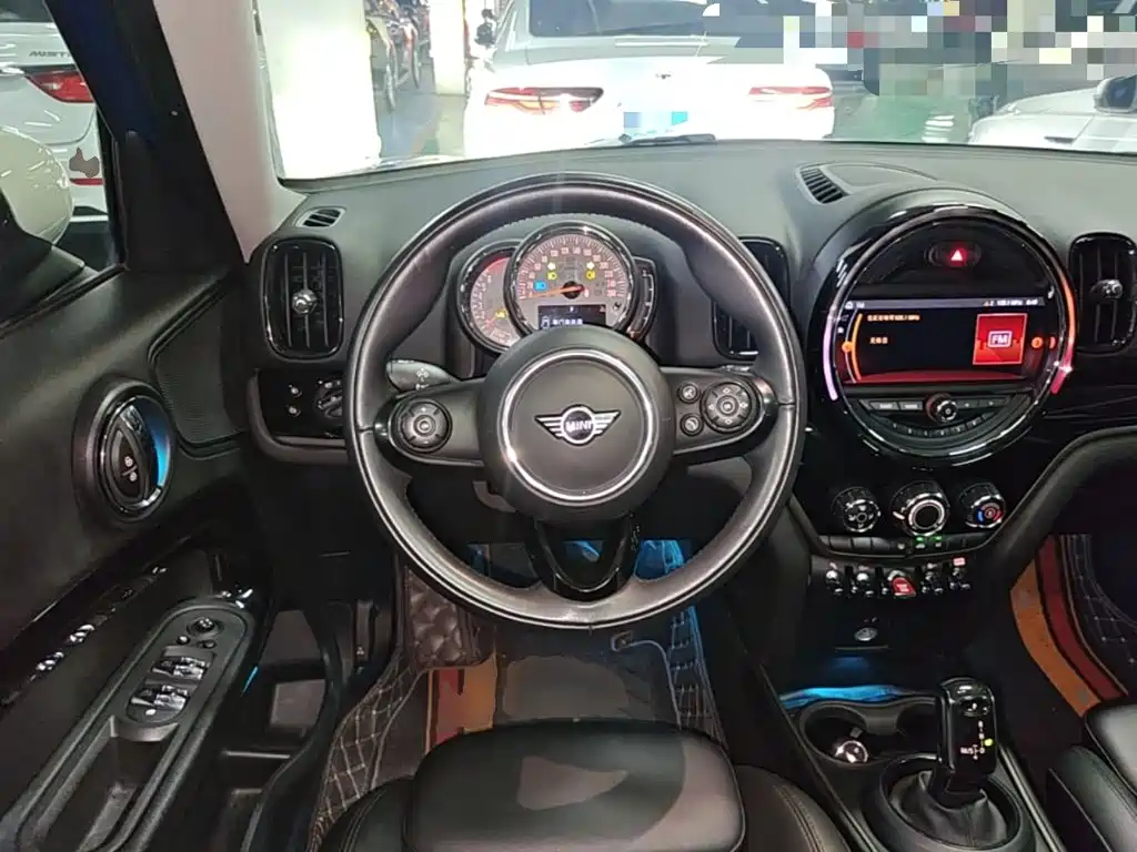 Фото 11 - MINI COUNTRYMAN