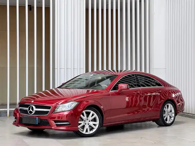 Mercedes-Benz CLS 2012 CLS 300 CGI — фото 1