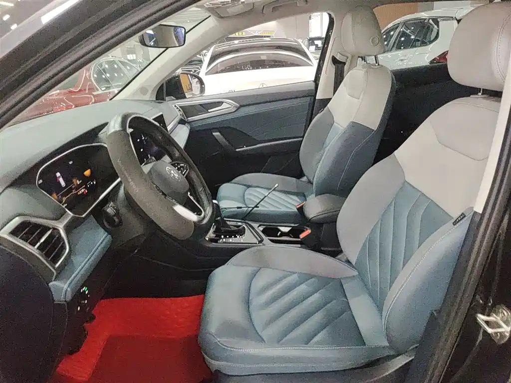 Volkswagen Tharu 2023 300TSI 2WD Bright Moon Edition фото 8