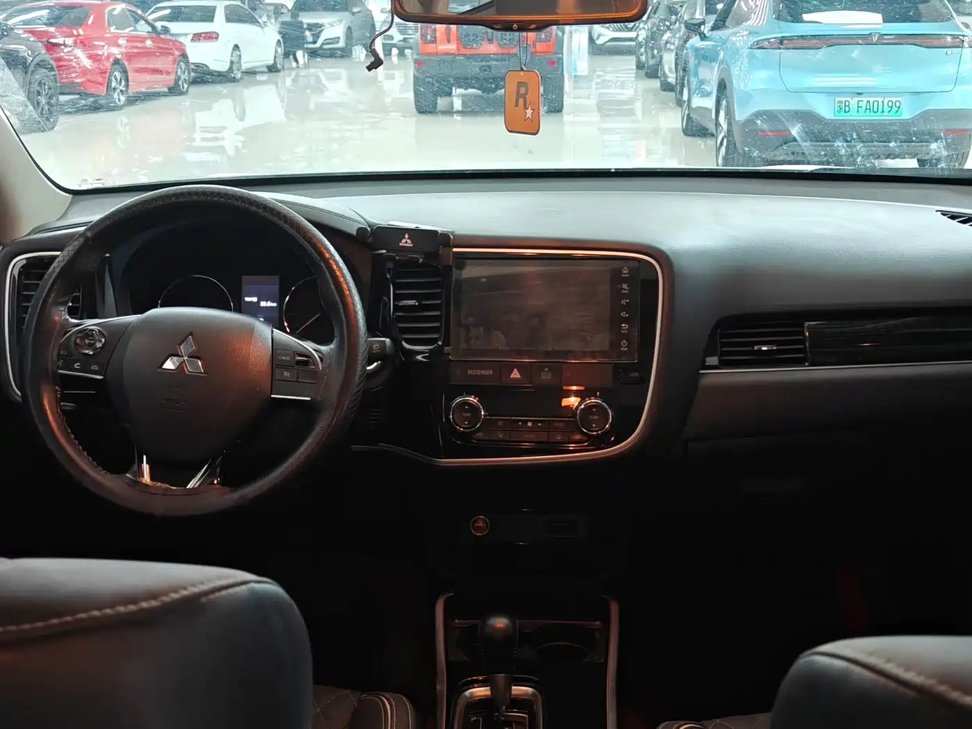 Mitsubishi Outlander 2022 2021 2.0L 2WD Yaodong Edition 5-seater