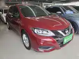 Фото 4 - Nissan Tiida