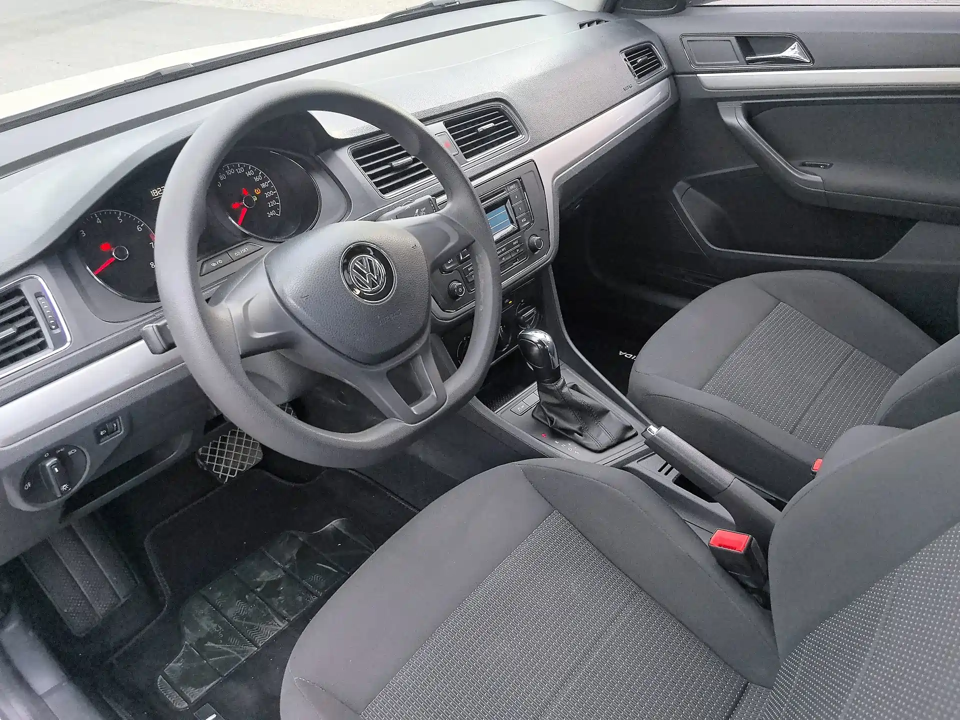 Photo 13 - Volkswagen Lavida