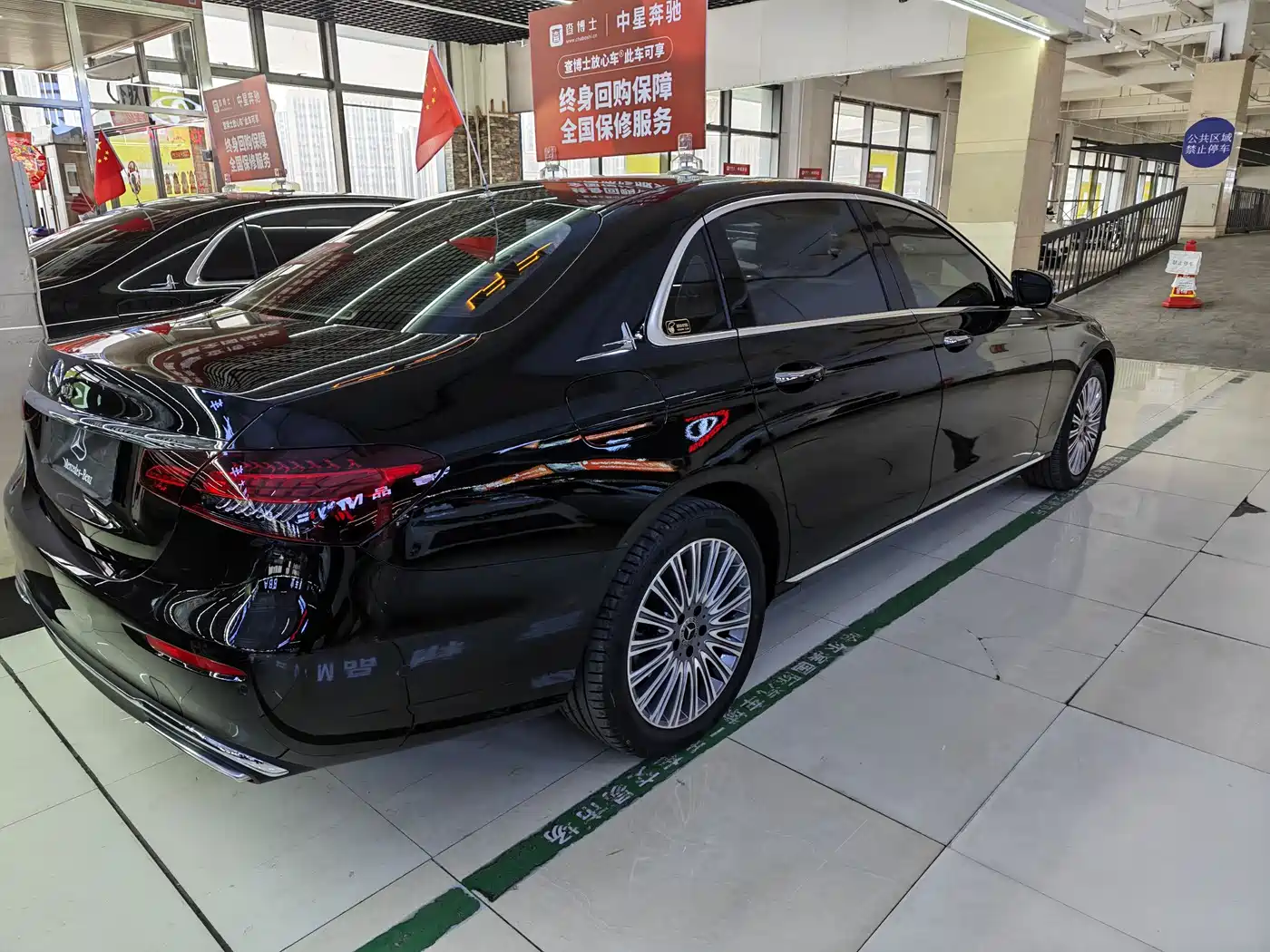 Mercedes-Benz E-Class 2023 Facelift E 300 L Sport Fashion фото 4