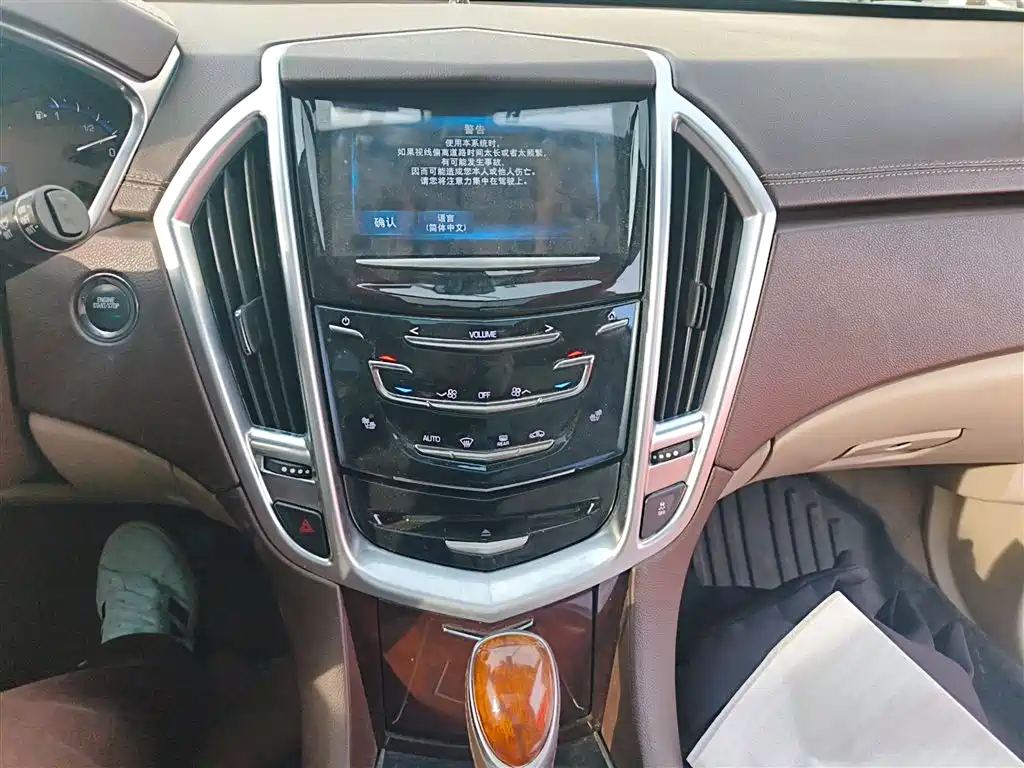 Cadillac SRX 2014 3.0L Elite Model фото 13