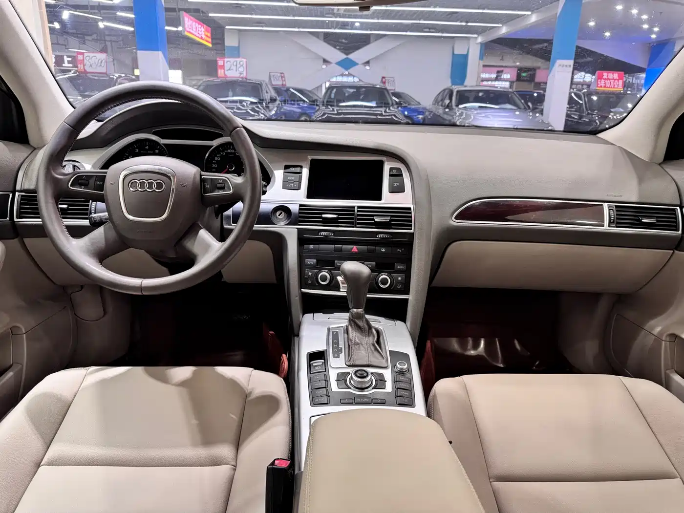 Audi A6L 2011 2.0 TFSI Automatic Comfort фото 9