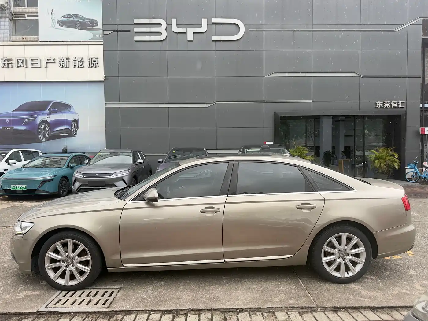 Фото 4 - Audi A6L