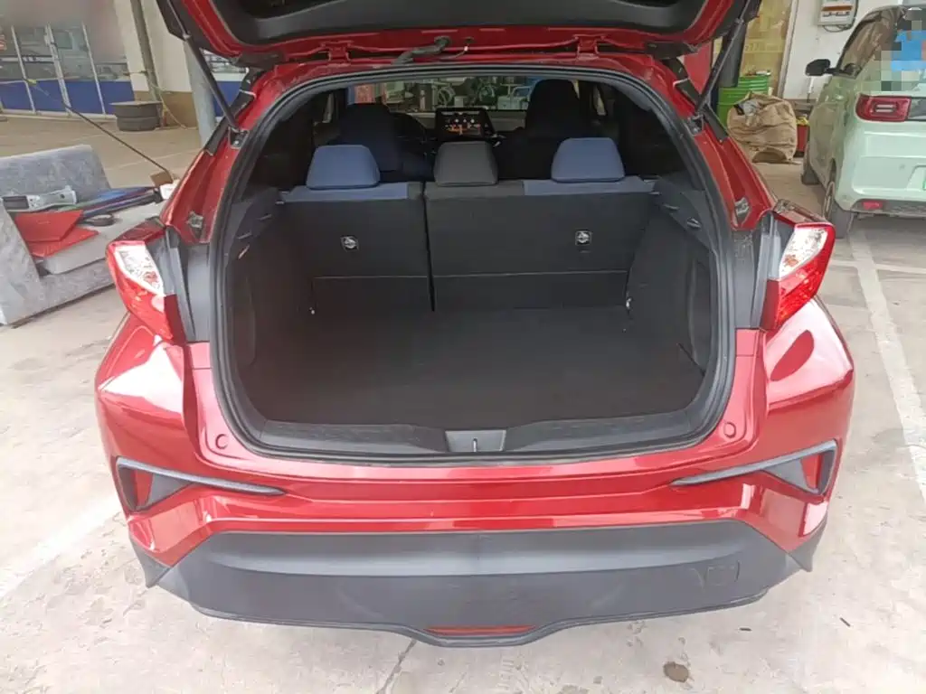 Toyota C-HR 2019 2018 2.0L Leading Sunroof Edition China VI