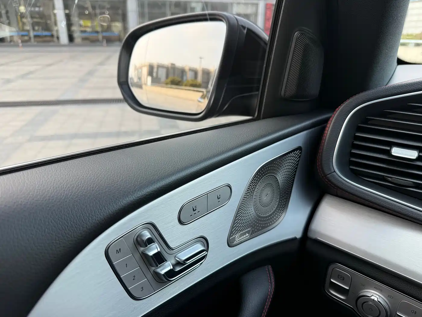 Mercedes-Benz GLE AMG 2023 AMG GLE 53 4MATIC+ фото 11