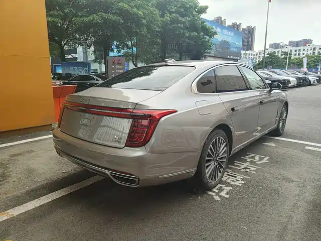 Hongqi H9 2020 2.0T Smart Connection Qi Xiang Edition — фото 4