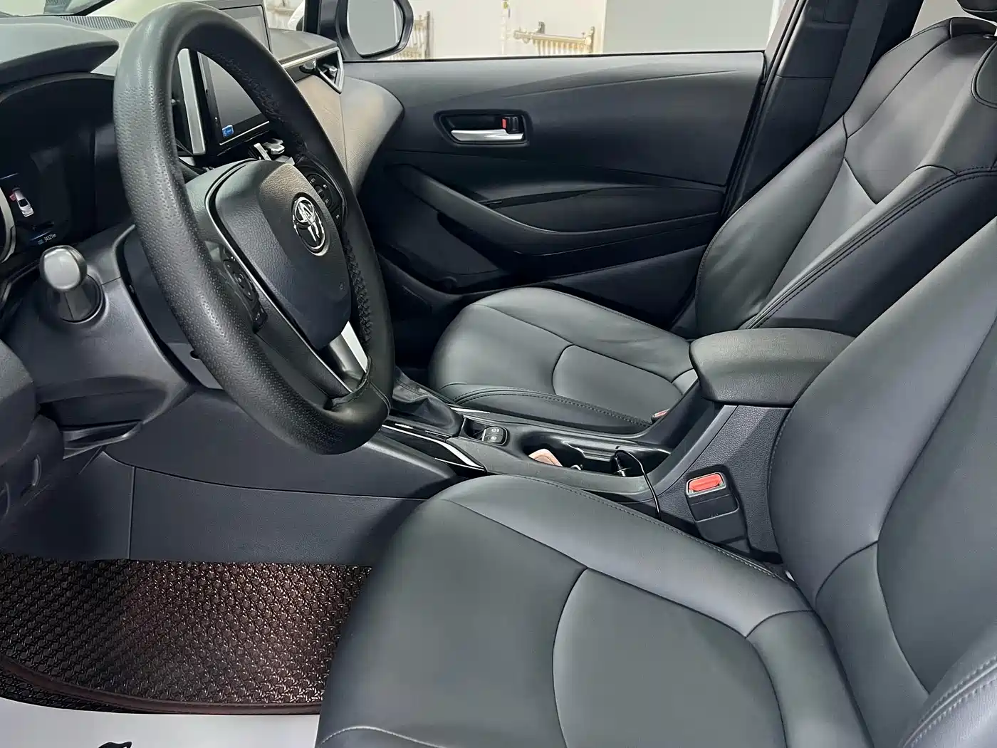Toyota Corolla 2022 TNGA 1.5L CVT Pioneer Edition фото 9