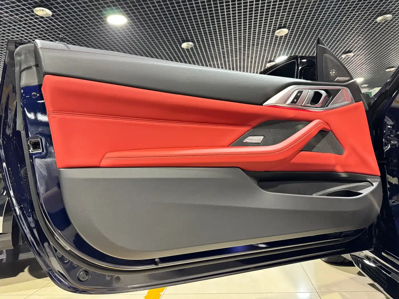 BMW M4 2023 M4 Convertible M xDrive фото 15