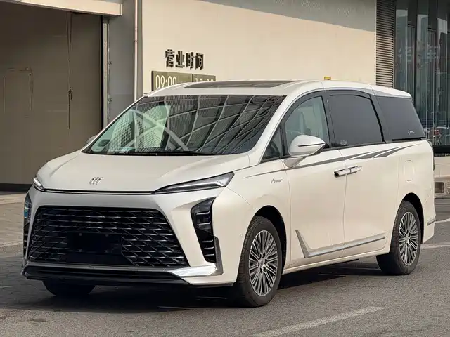 BUICK GL8 NEW ENERGY