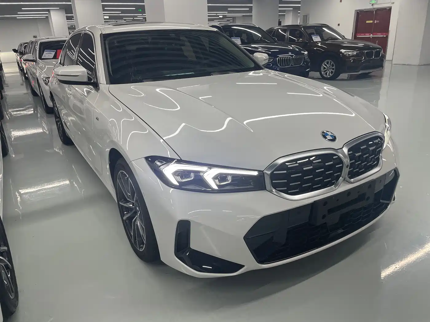 BMW 3-SERIES