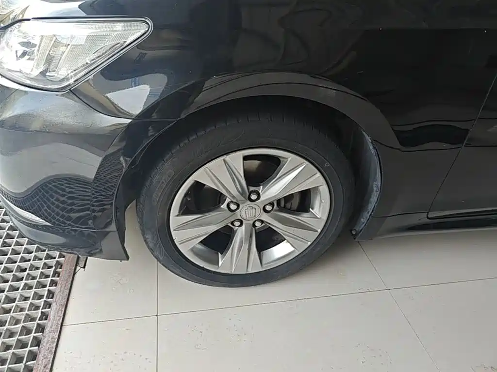 Toyota Crown 2015 2.0T Pioneer фото 22