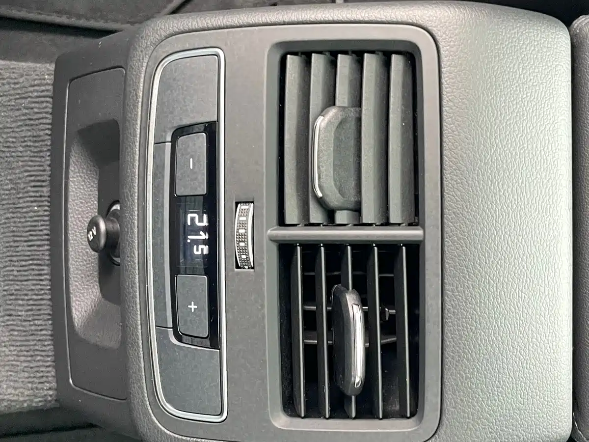 Photo 8 - Audi A5 (Import)