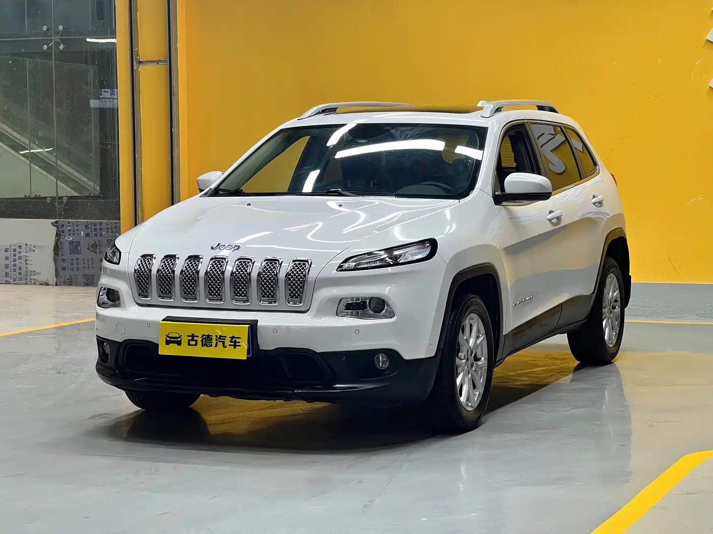 Jeep Cherokee 2016 2016 2.0L Superior Edition