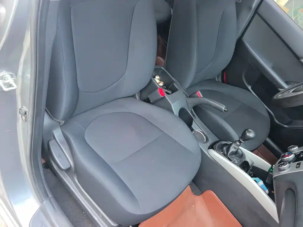 Kia Forte 2015 2014 1.6L MT GL