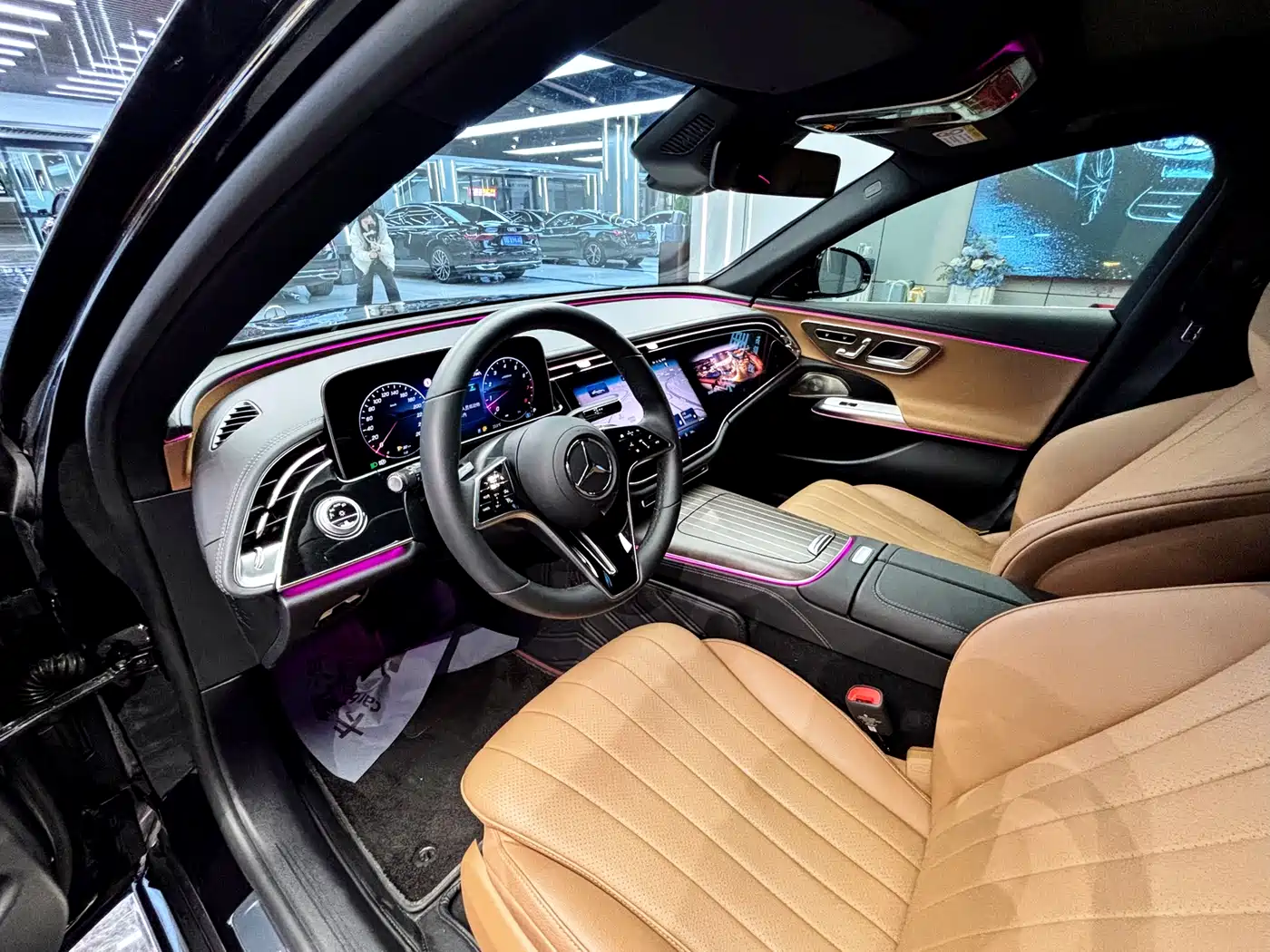 Mercedes-Benz E-Class 2025 E 300 L Luxury фото 5