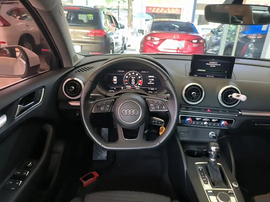 Фото 11 - Audi A3
