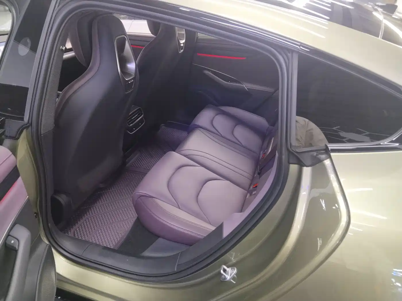 XIAOMI CAR XIAOMI SU7