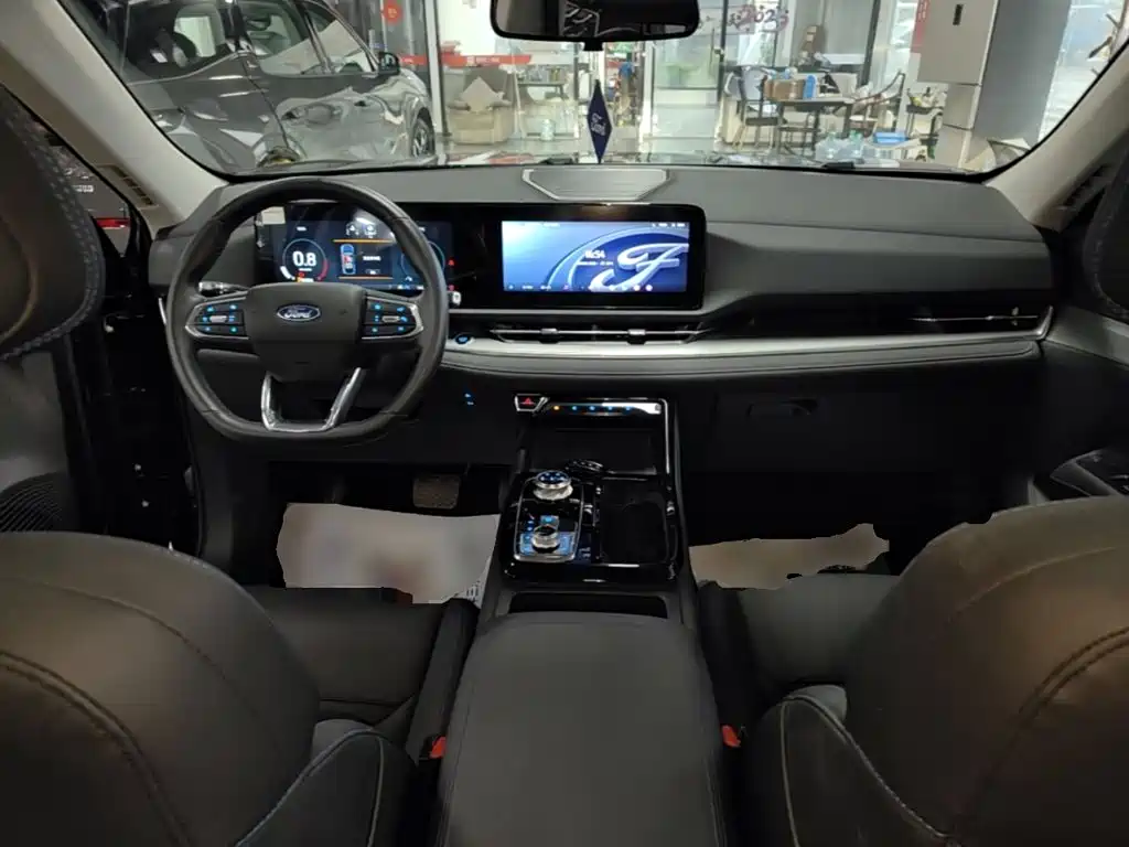 Ford Lingrui 2025 2025 EcoBoost 170 Platinum